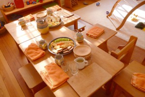 Gedeckter Tisch in der Villa Wiegestube